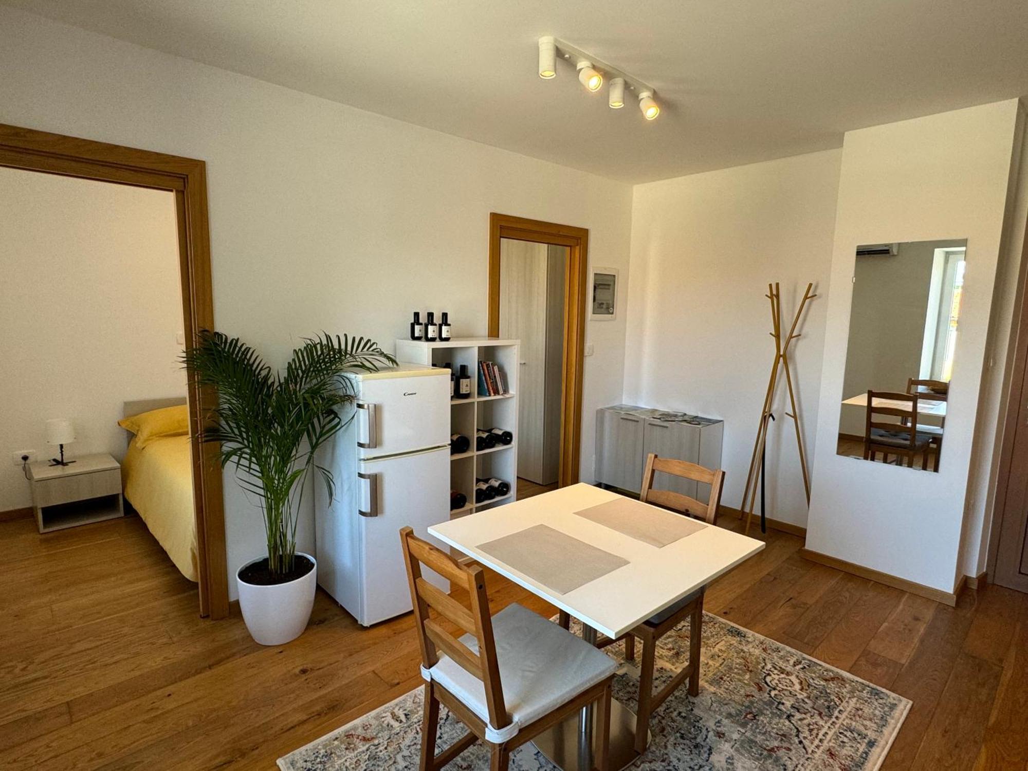 Santomas Apartments Smarje  Ngoại thất bức ảnh